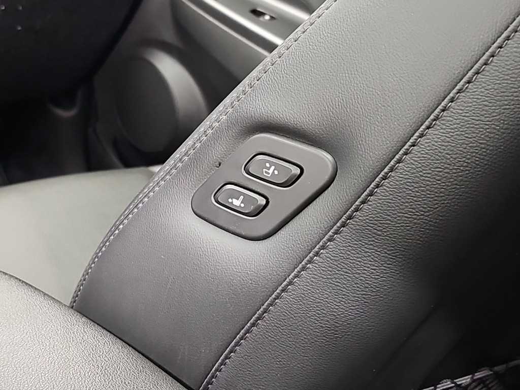 Hyundai Kona — photo 13