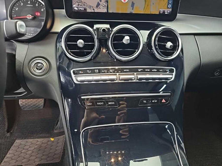 Mercedes-Benz C-Class — photo 10
