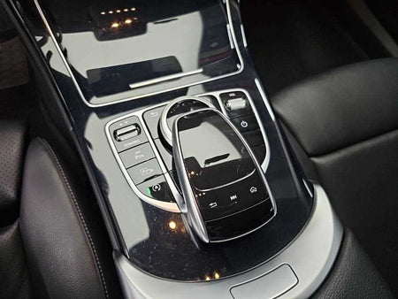 Mercedes-Benz C-Class — photo 15