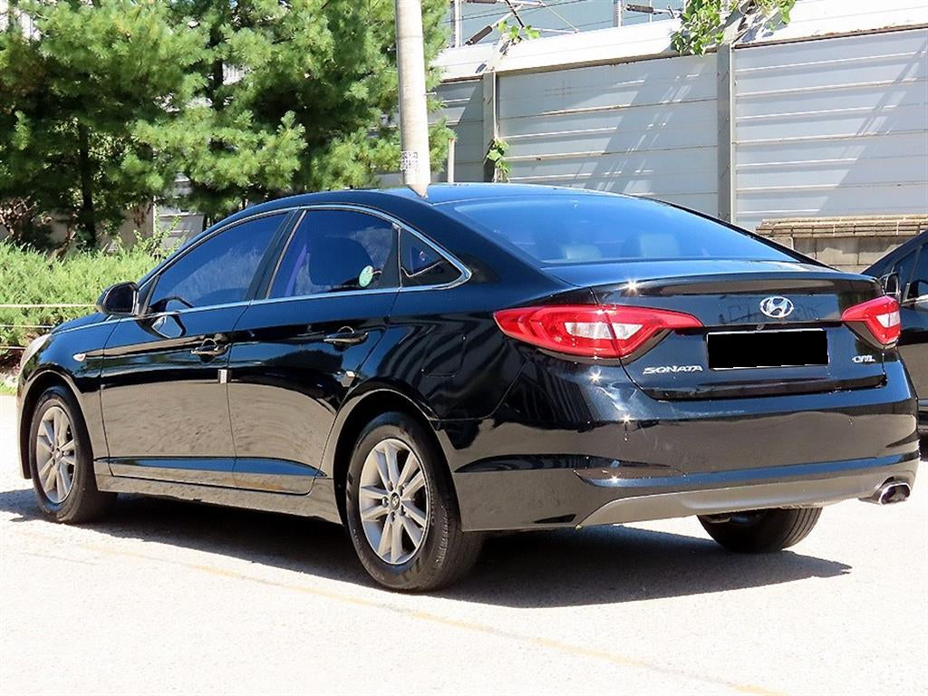 Hyundai Sonata — photo 03