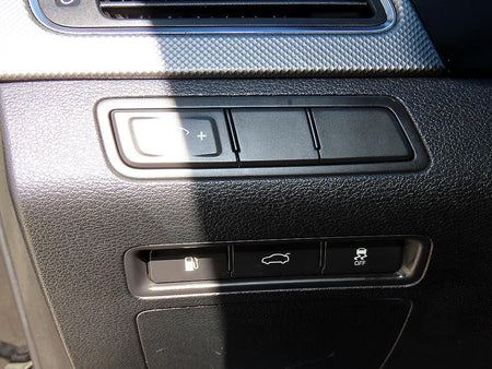 Hyundai Sonata — photo 12