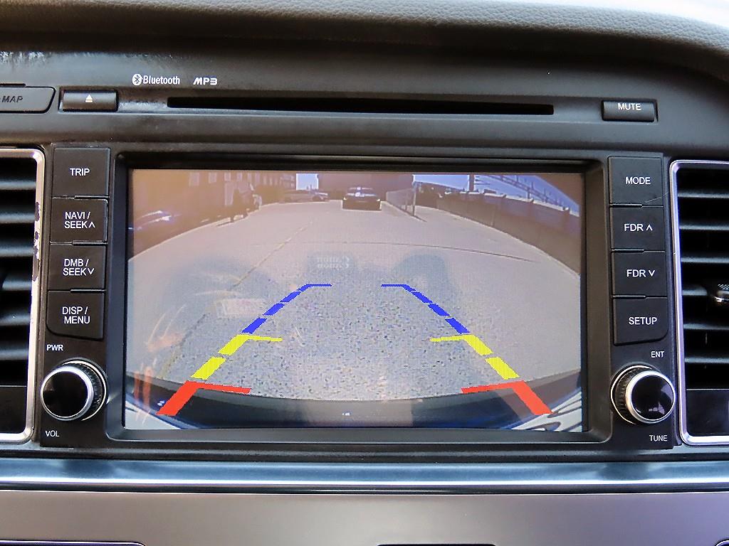 Hyundai Sonata — photo 15
