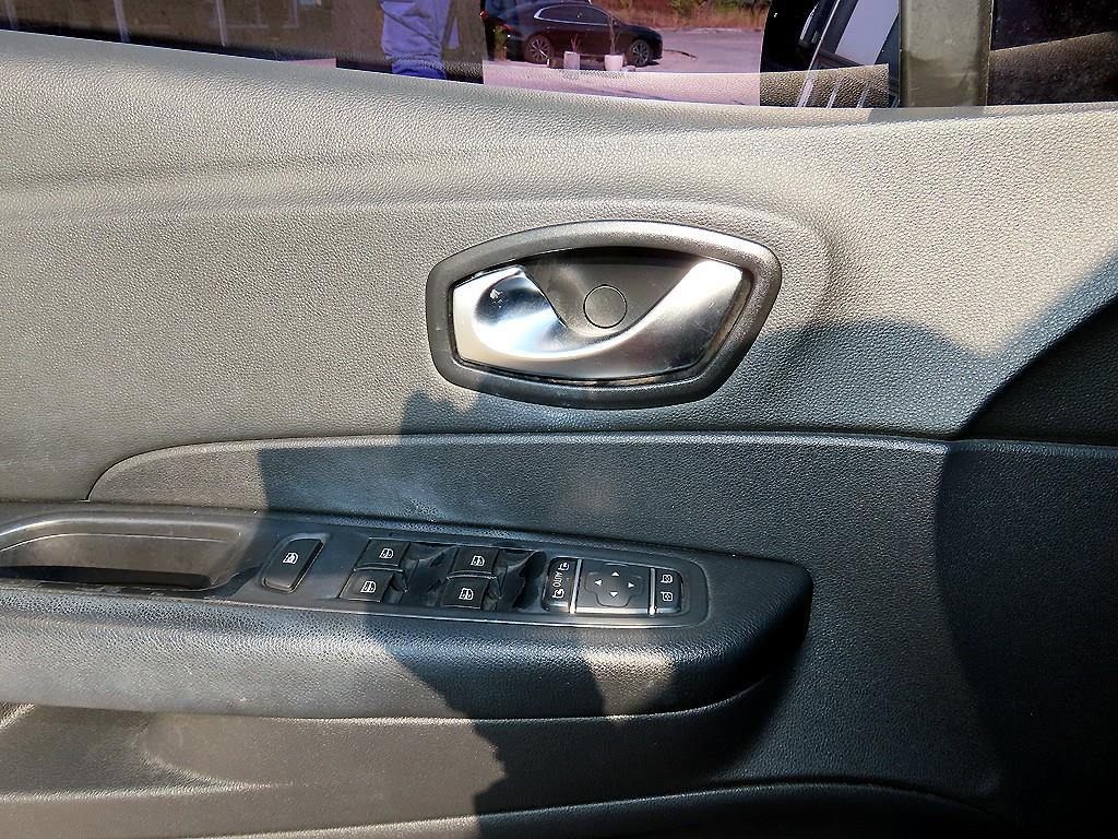 RENAULT QM3 — photo 11