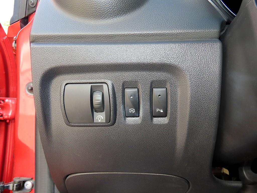 RENAULT QM3 — photo 12