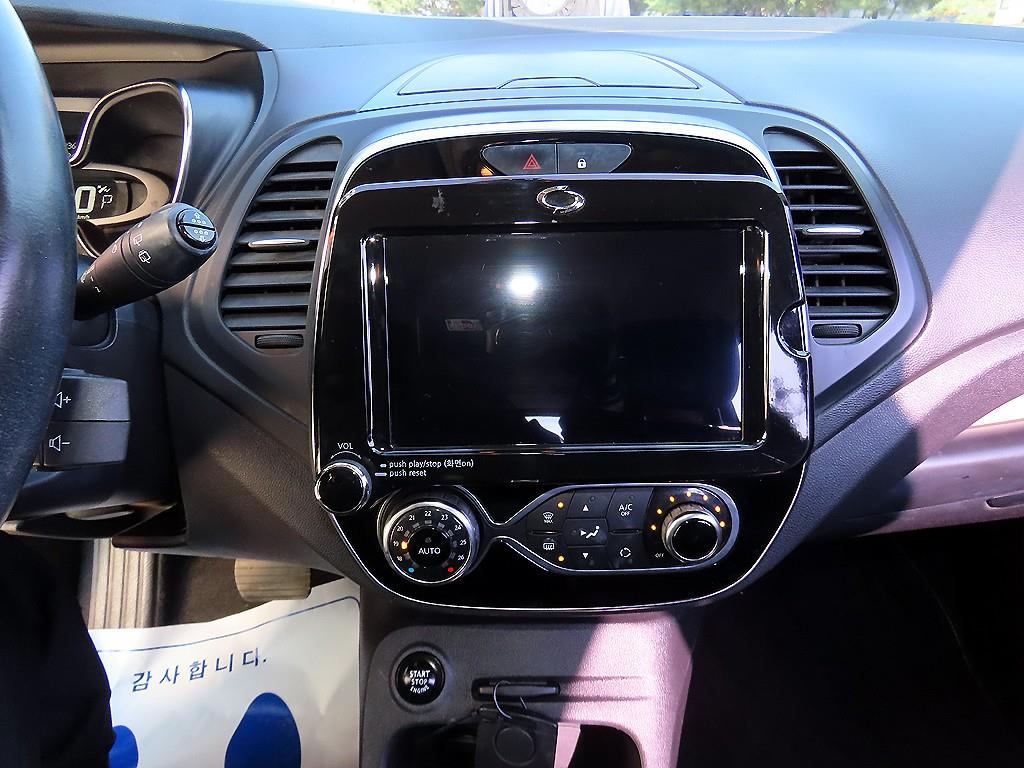 RENAULT QM3 — photo 13