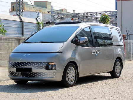 Hyundai Staria — photo 02