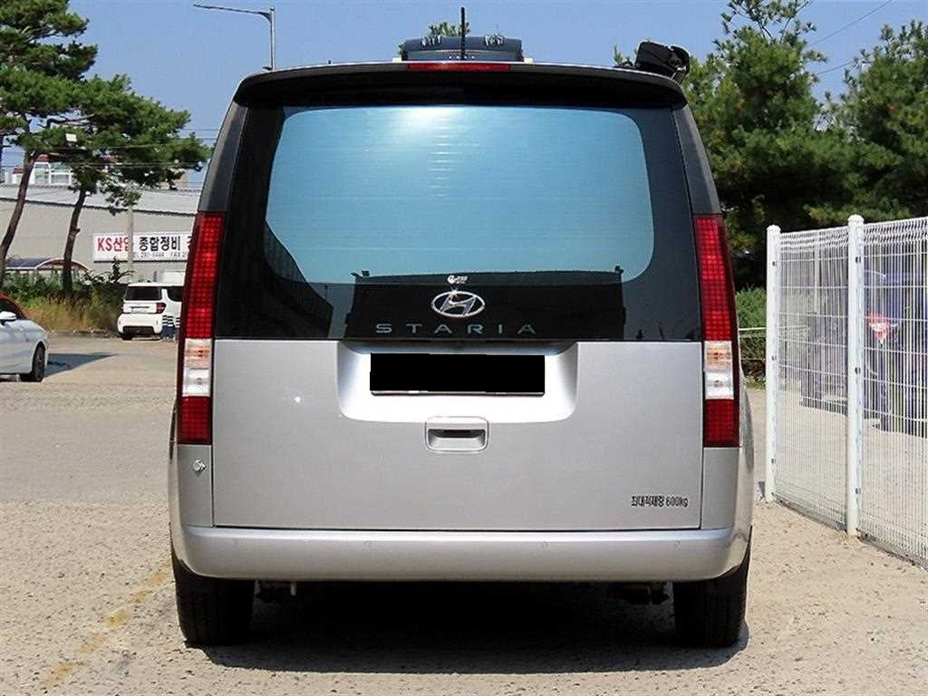 Hyundai Staria — photo 04