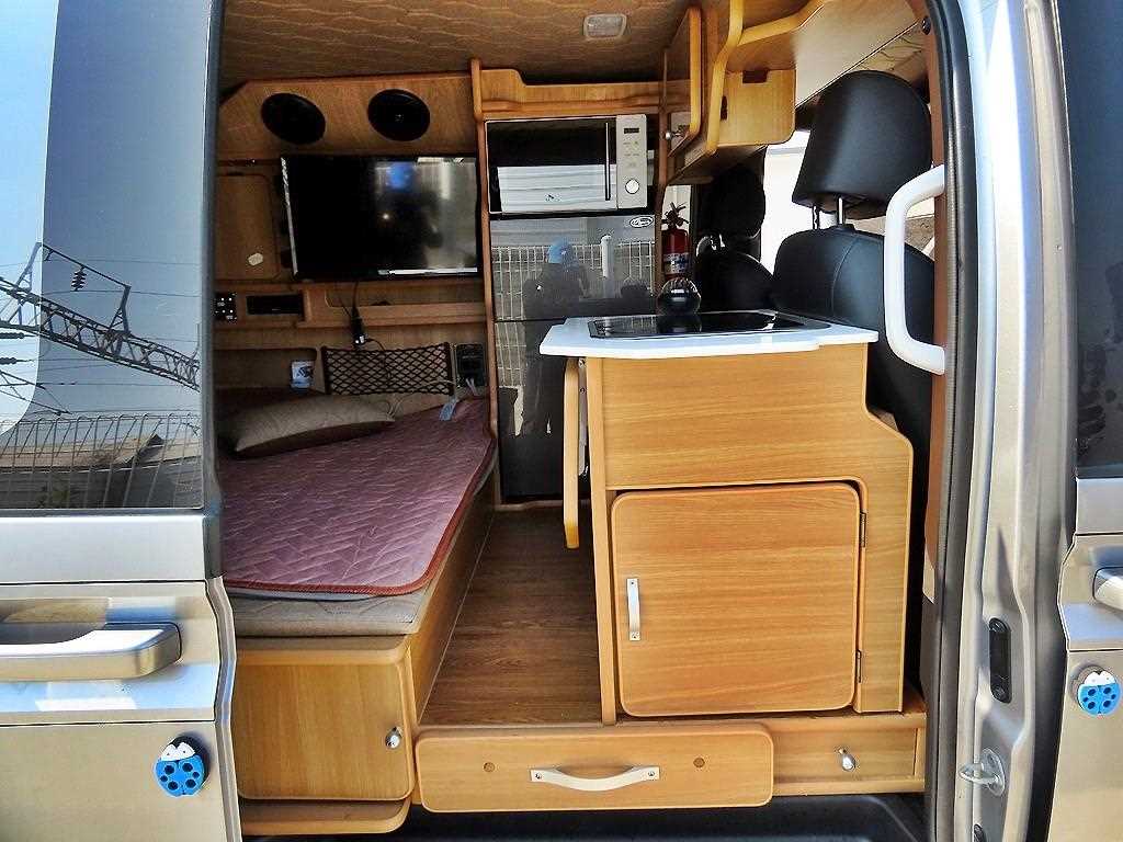 Hyundai Staria — photo 07