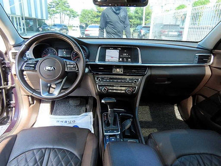 Kia K5 — photo 07