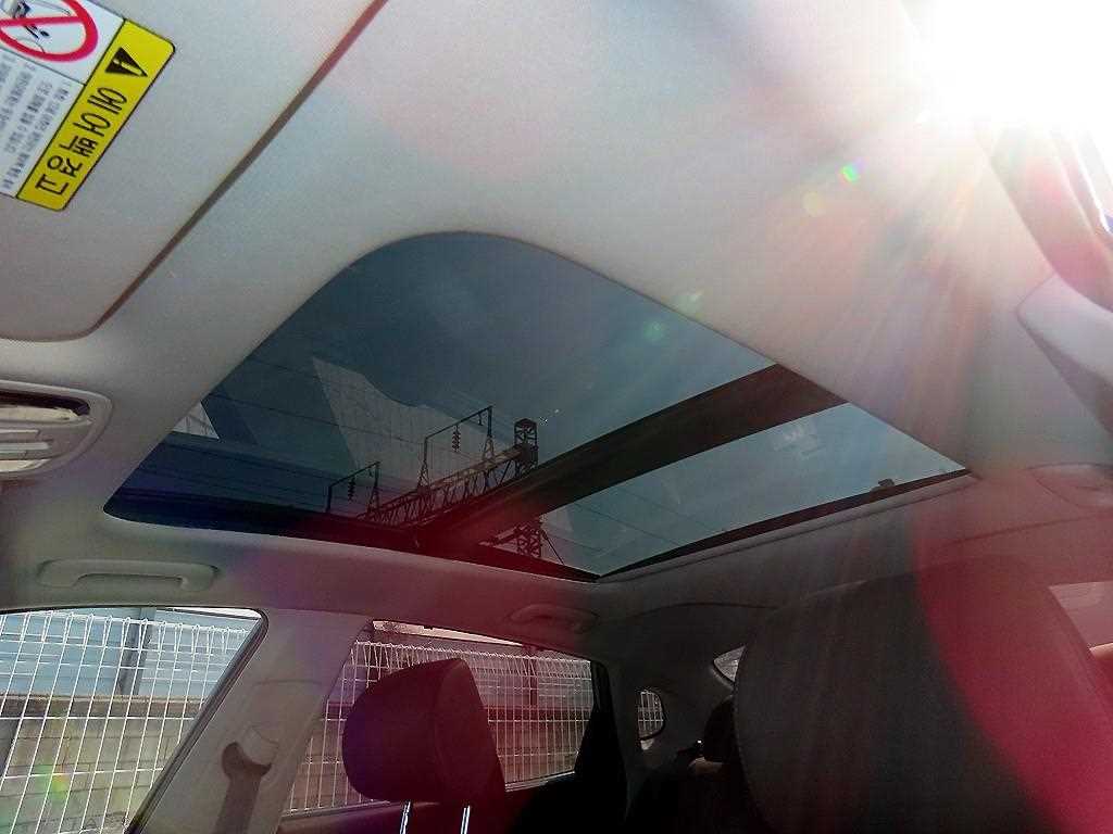 Kia K5 — photo 17