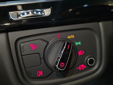 Audi A8 — photo 14