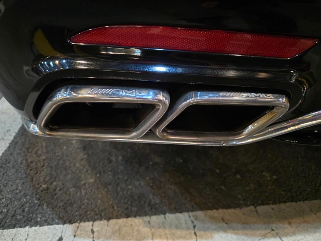 Mercedes-Benz S-Class — photo 20