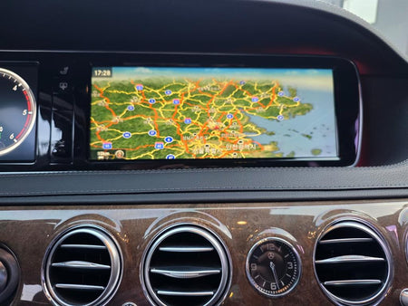 Mercedes-Benz S-Class — photo 11
