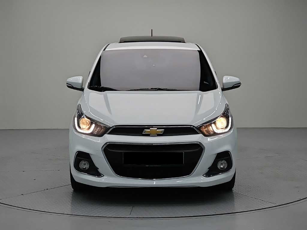 CHEVROLET Spark — photo 02