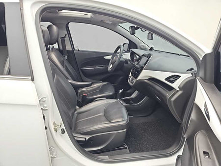 CHEVROLET Spark — photo 19