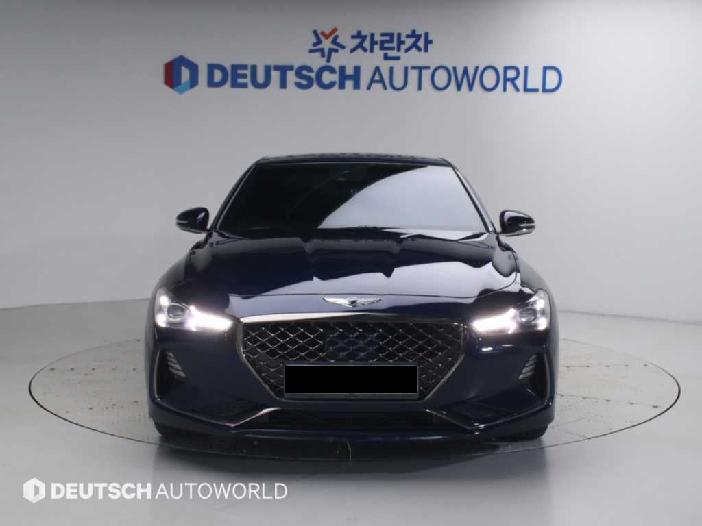 Genesis G70 — photo 03