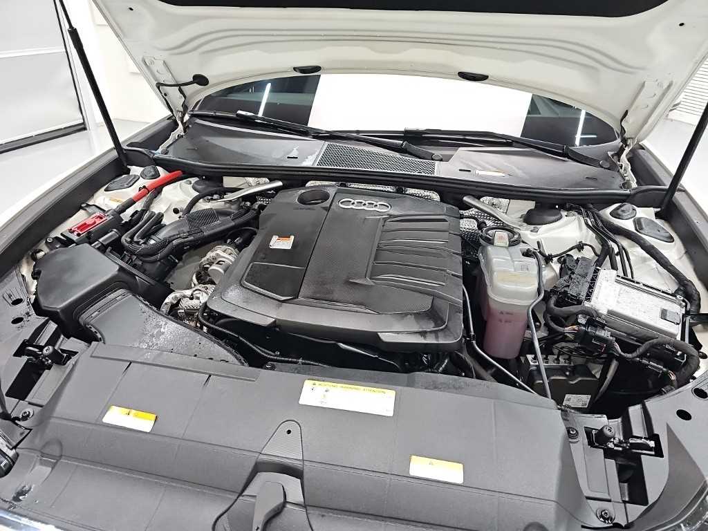 Audi A6 — photo 05
