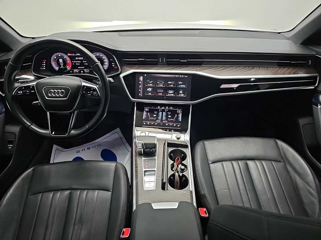 Audi A6 — photo 07
