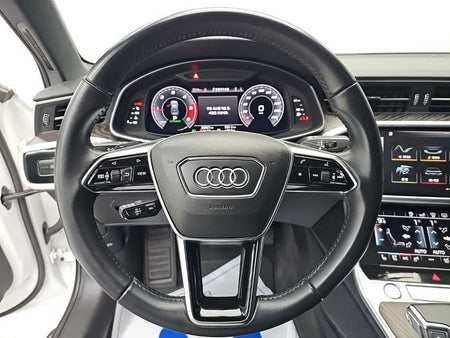 Audi A6 — photo 09