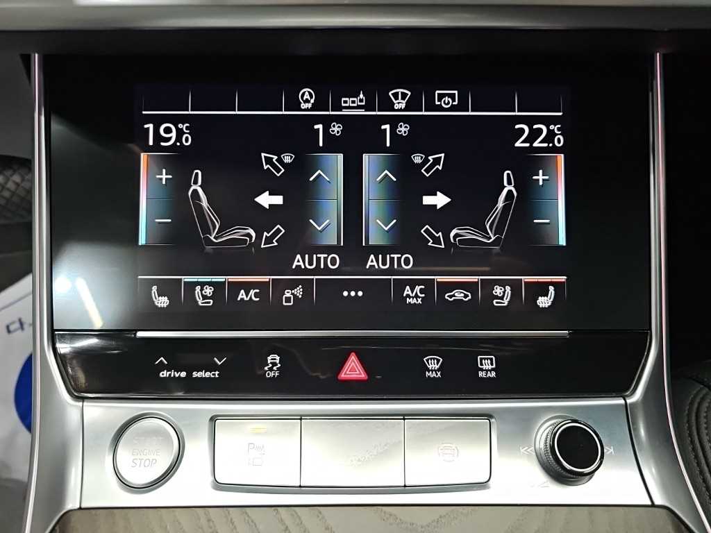 Audi A6 — photo 10