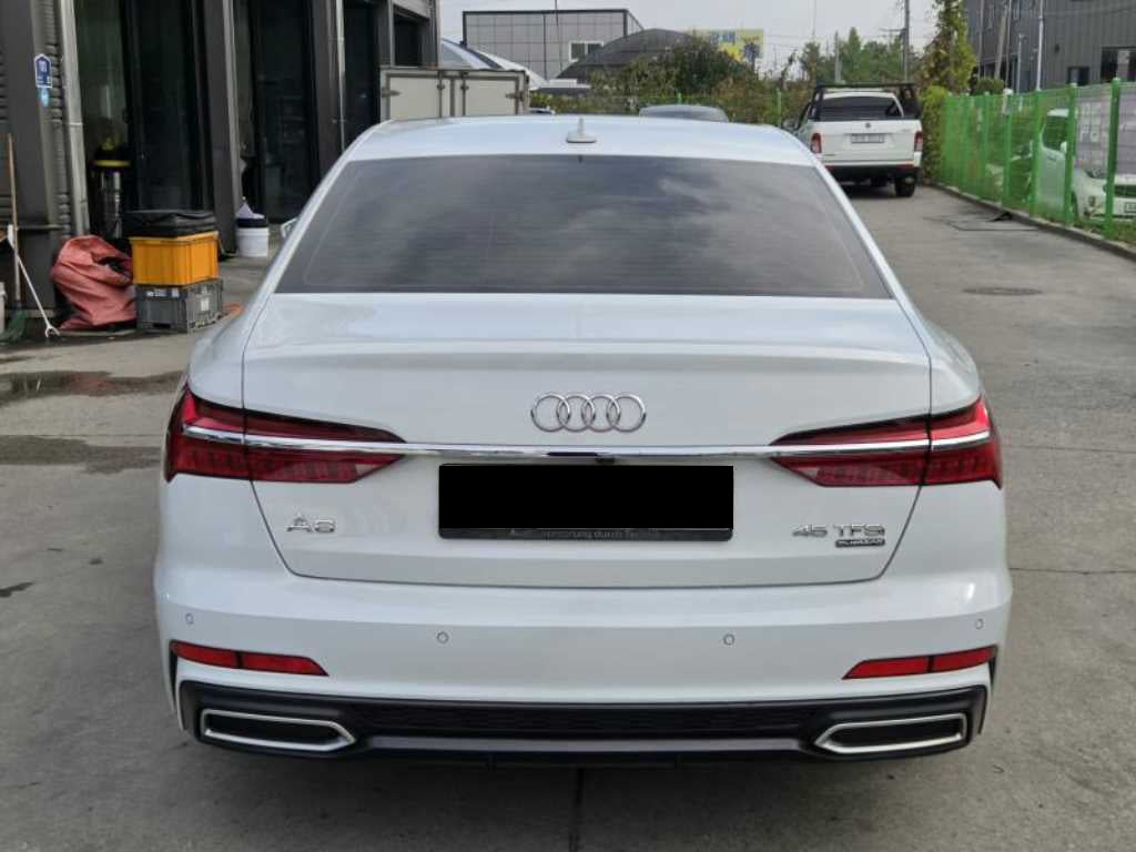 Audi A6 — photo 04