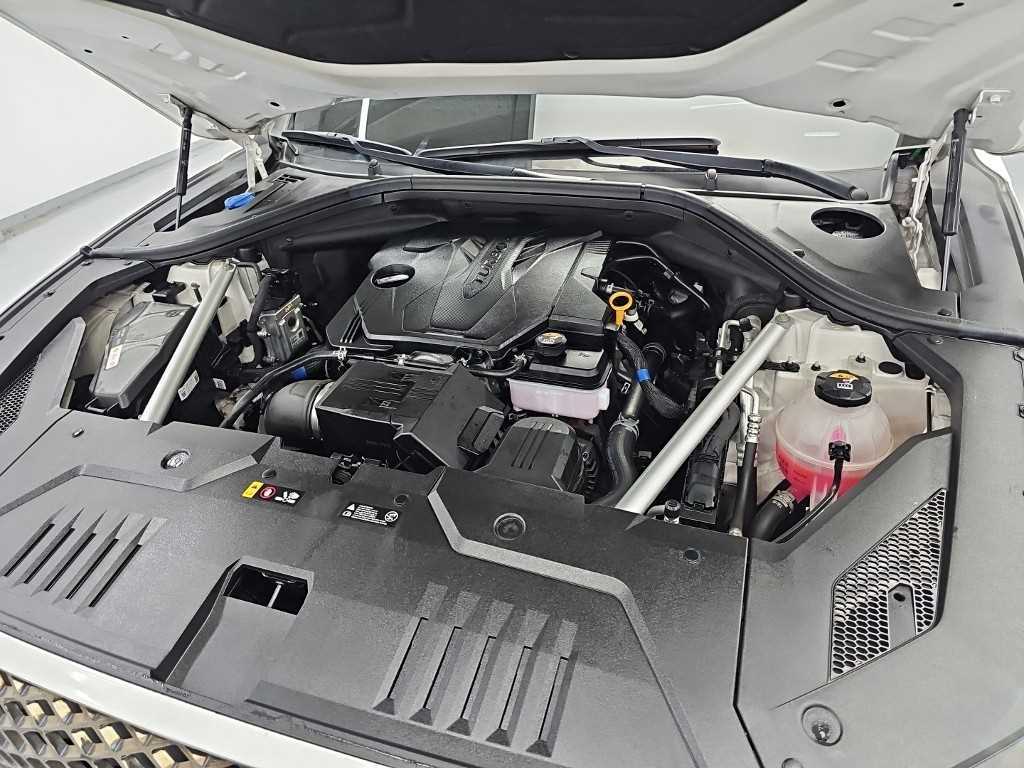Genesis GV70 — photo 05
