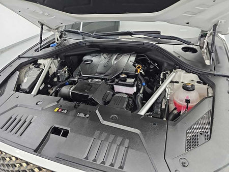 Genesis GV70 — photo 05