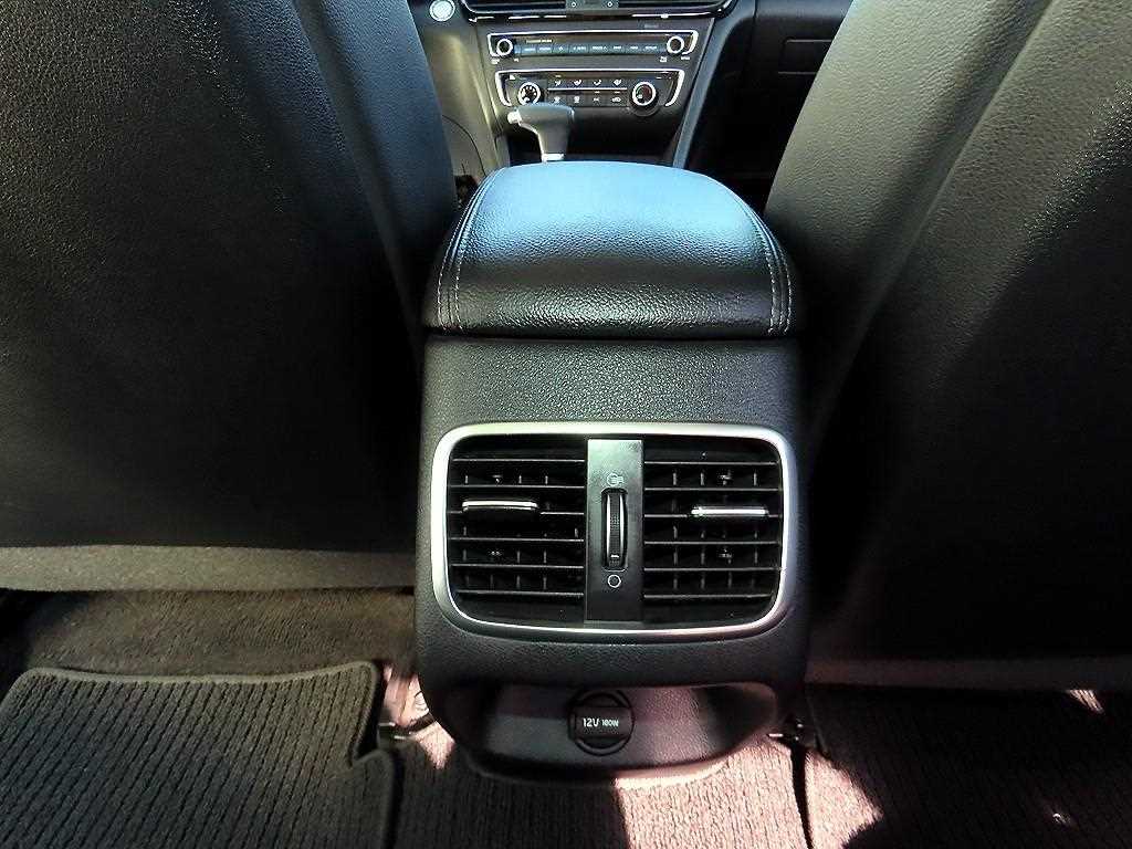 Kia K5 — photo 17
