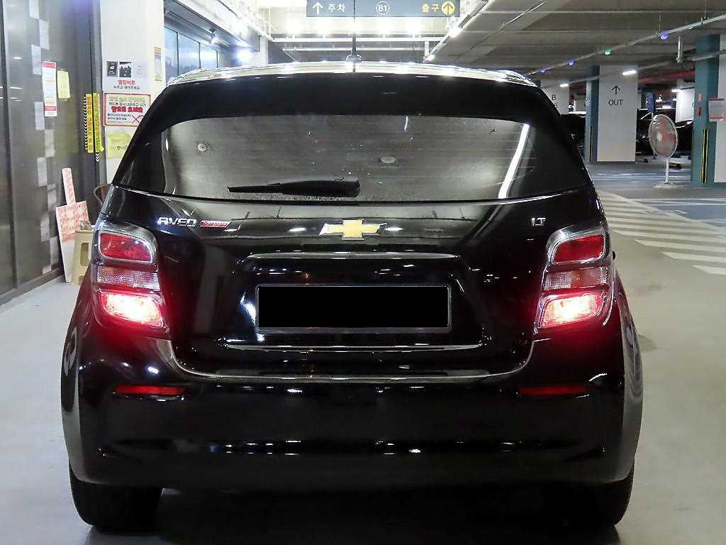CHEVROLET Aveo — photo 05
