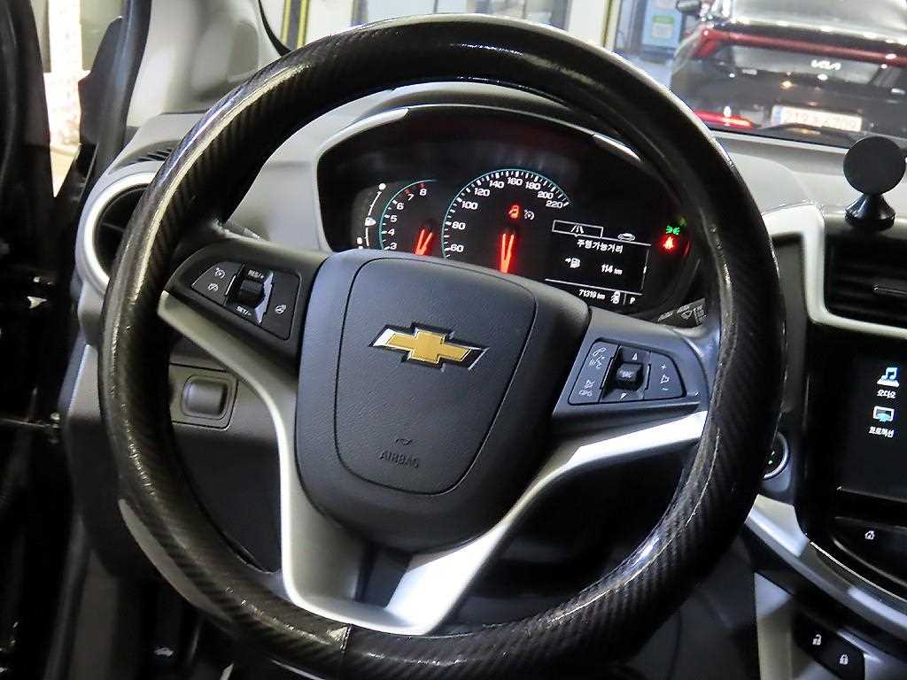 CHEVROLET Aveo — photo 08