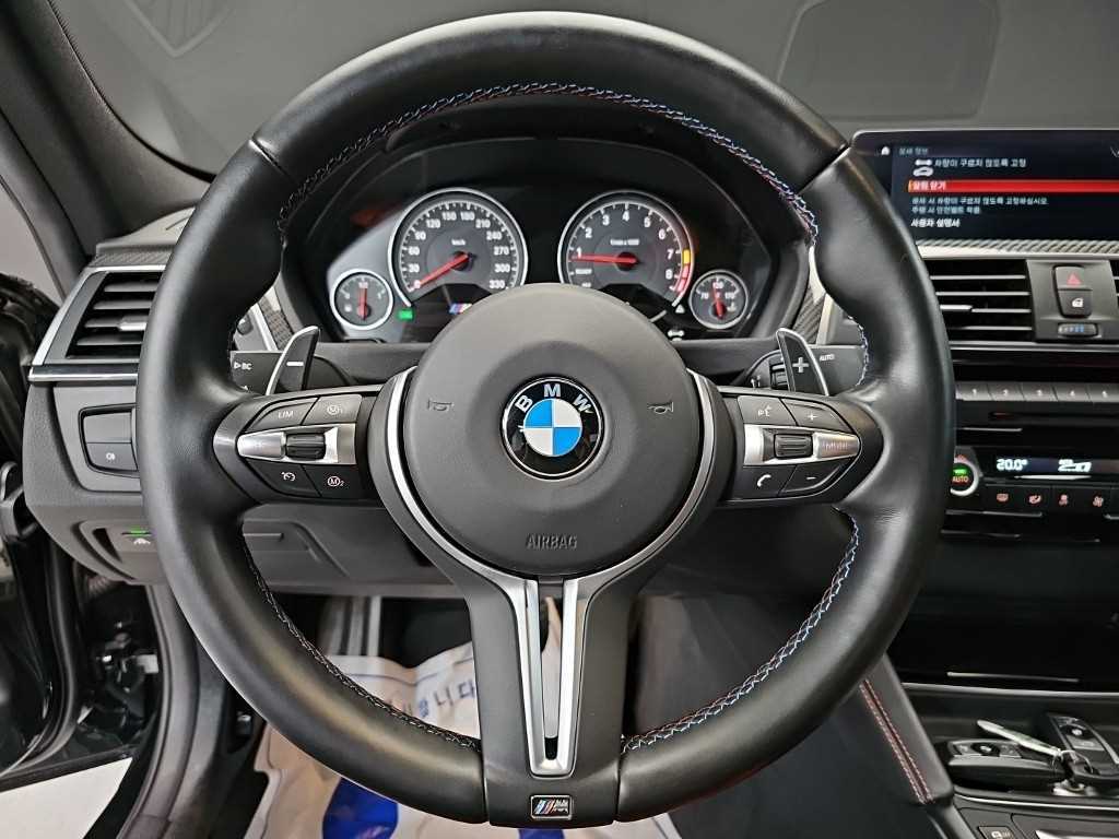 BMW M3 — photo 09