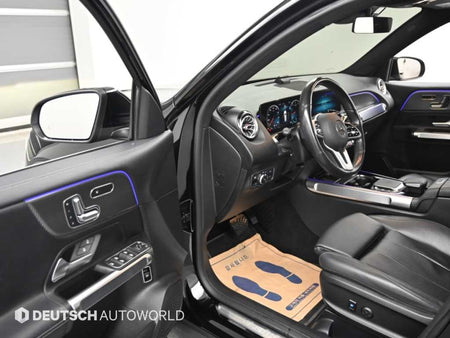 Mercedes-Benz GLB-Class — photo 11
