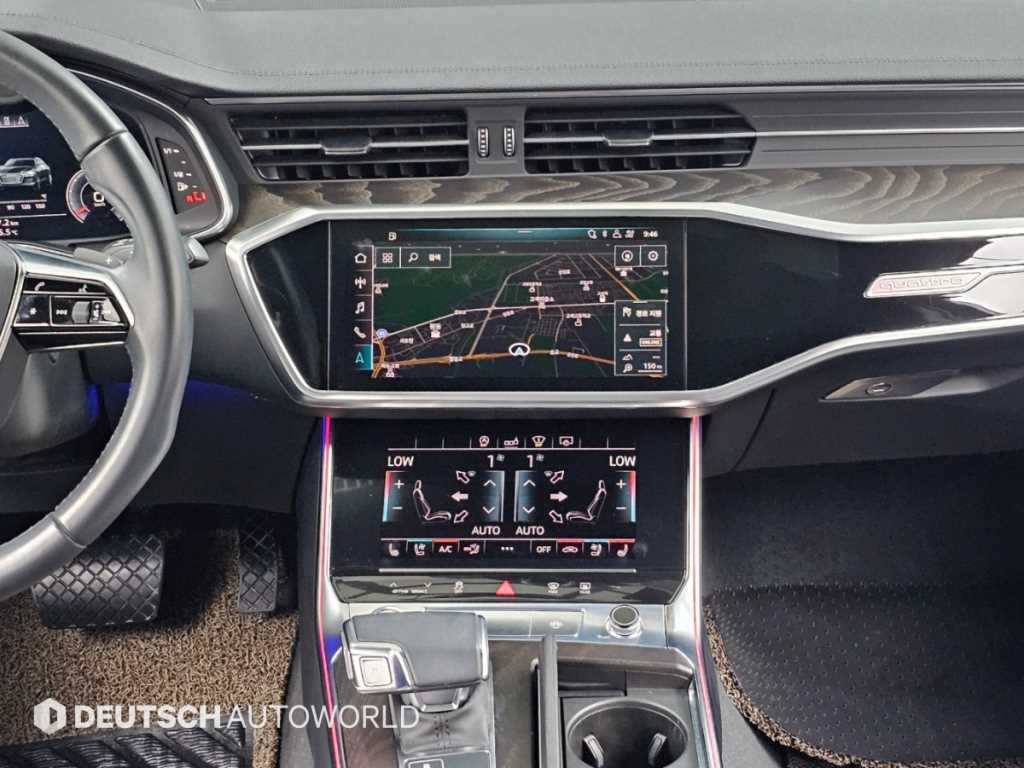 Audi A6 — photo 14