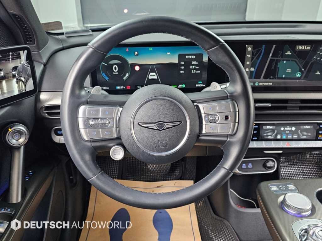 Genesis GV60 — photo 13