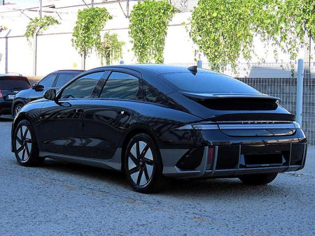 Hyundai Ioniq6 — photo 03