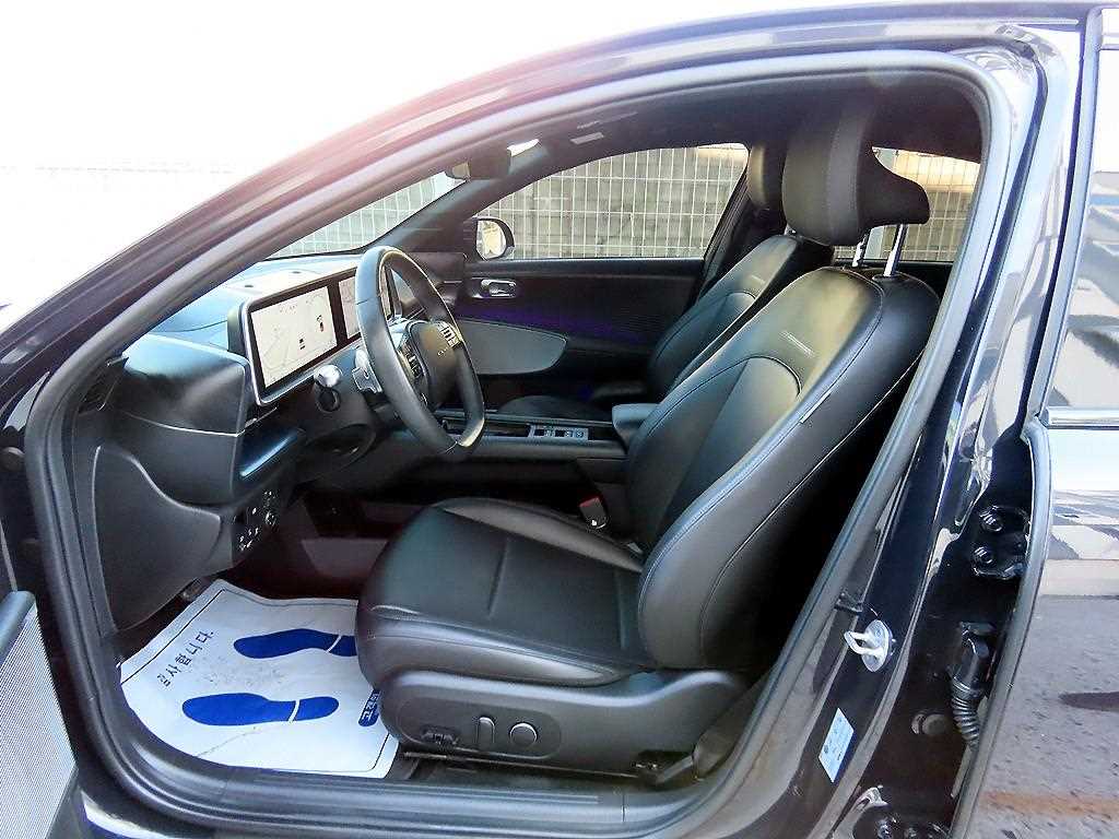 Hyundai Ioniq6 — photo 05
