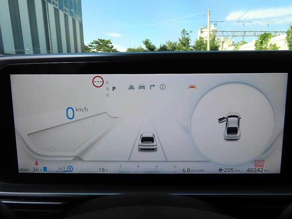 Hyundai Ioniq6 — photo 09