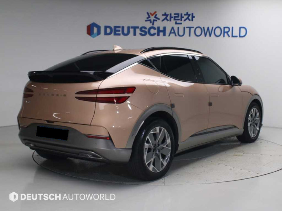 Genesis GV60 — photo 02