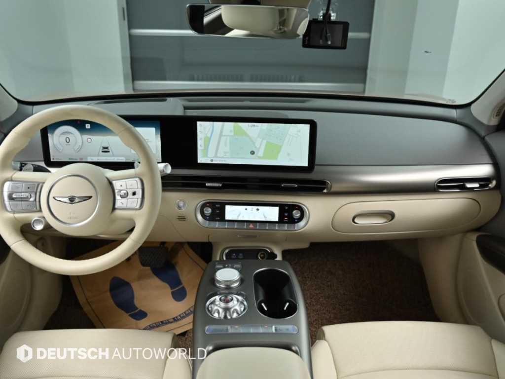 Genesis GV60 — photo 07