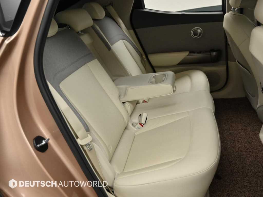 Genesis GV60 — photo 12
