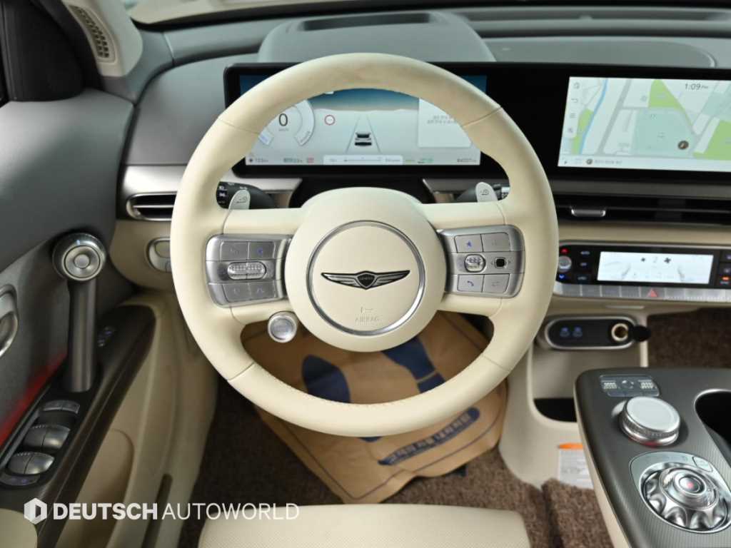 Genesis GV60 — photo 13