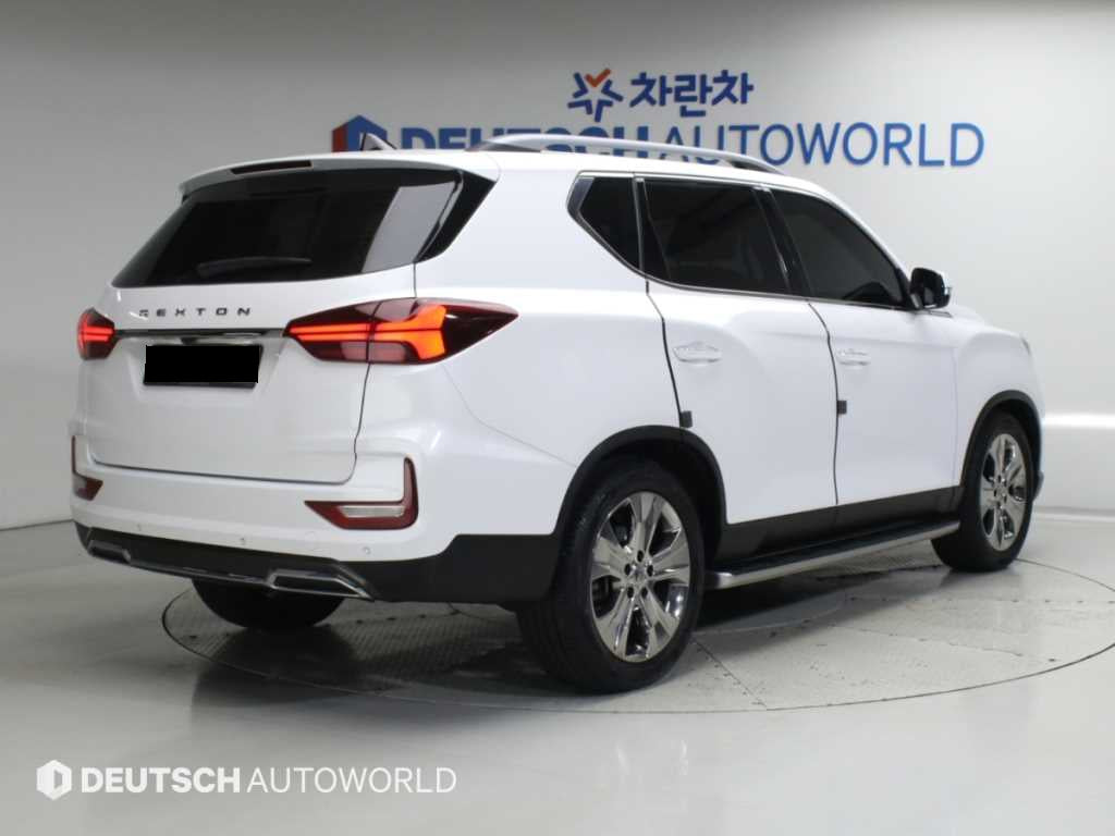 KGM Rexton — photo 02