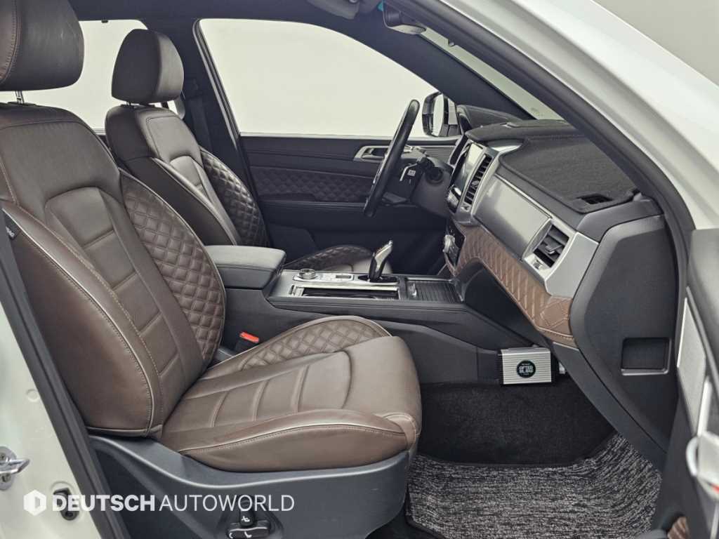 KGM Rexton — photo 10