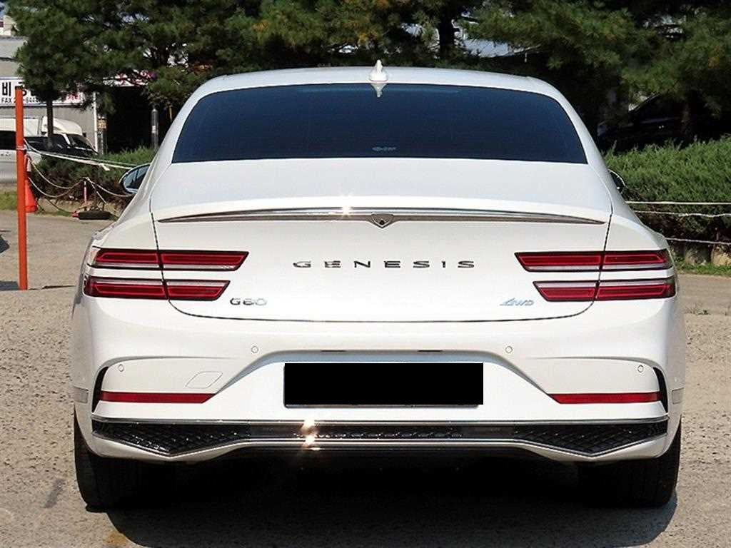 Genesis G80 — photo 05
