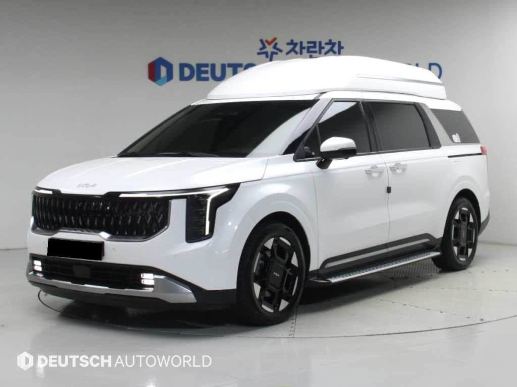 Kia Carnival — photo 01