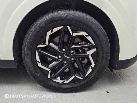 Kia Carnival — photo 05