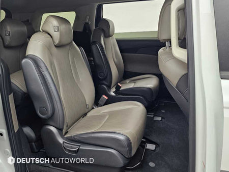 Kia Carnival — photo 12