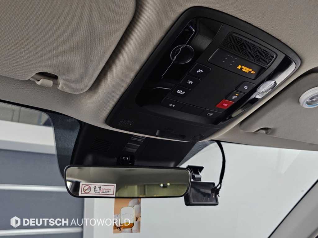 Kia Carnival — photo 18
