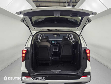 Kia Carnival — photo 19