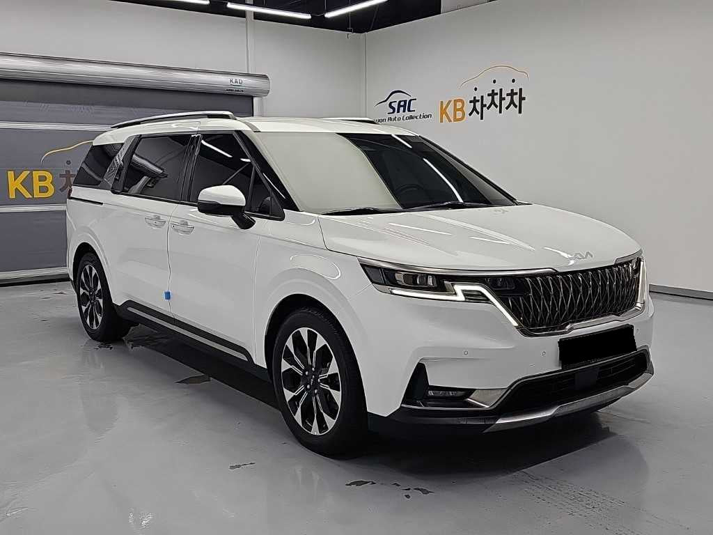 Kia Carnival — photo 05